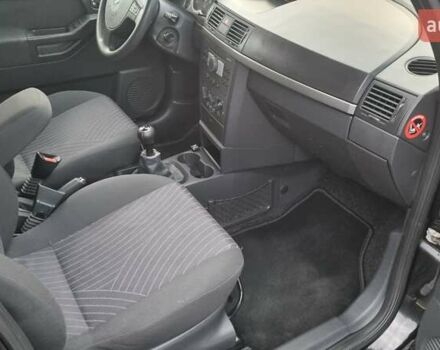 Черный Опель Мерива, объемом двигателя 1.6 л и пробегом 212 тыс. км за 4900 $, фото 20 на Automoto.ua