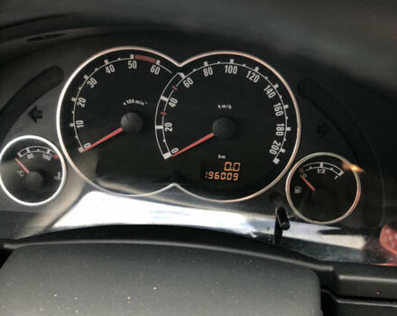 Черный Опель Мерива, объемом двигателя 1.25 л и пробегом 197 тыс. км за 3650 $, фото 9 на Automoto.ua