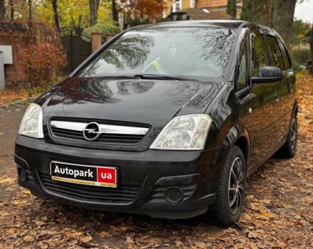 Черный Опель Мерива, объемом двигателя 1.6 л и пробегом 262 тыс. км за 4740 $, фото 1 на Automoto.ua