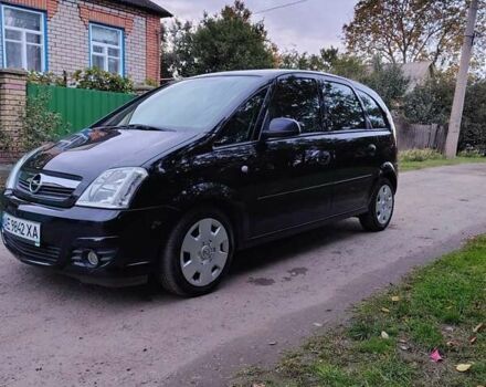 Черный Опель Мерива, объемом двигателя 1.36 л и пробегом 184 тыс. км за 5000 $, фото 2 на Automoto.ua
