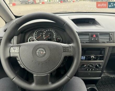 Черный Опель Мерива, объемом двигателя 1.6 л и пробегом 149 тыс. км за 4500 $, фото 9 на Automoto.ua