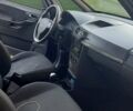 Черный Опель Мерива, объемом двигателя 1.6 л и пробегом 194 тыс. км за 4500 $, фото 1 на Automoto.ua