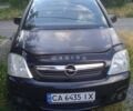 Черный Опель Мерива, объемом двигателя 1.6 л и пробегом 220 тыс. км за 5000 $, фото 1 на Automoto.ua