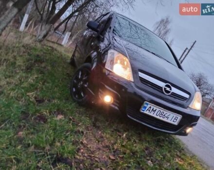 Черный Опель Мерива, объемом двигателя 1.6 л и пробегом 145 тыс. км за 3850 $, фото 7 на Automoto.ua