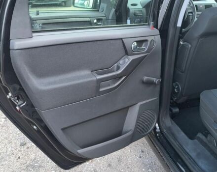 Черный Опель Мерива, объемом двигателя 1.6 л и пробегом 215 тыс. км за 1899 $, фото 7 на Automoto.ua