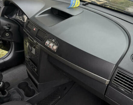 Черный Опель Мерива, объемом двигателя 1.6 л и пробегом 158 тыс. км за 4500 $, фото 19 на Automoto.ua