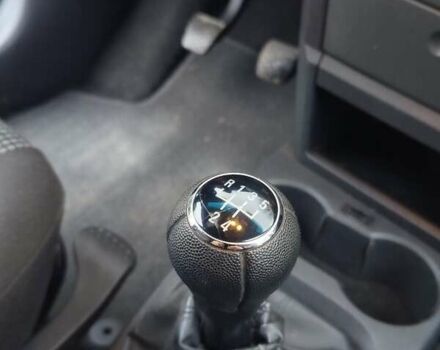 Черный Опель Мерива, объемом двигателя 1.6 л и пробегом 177 тыс. км за 4899 $, фото 22 на Automoto.ua