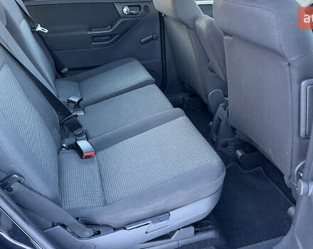 Черный Опель Мерива, объемом двигателя 1.6 л и пробегом 150 тыс. км за 5750 $, фото 24 на Automoto.ua