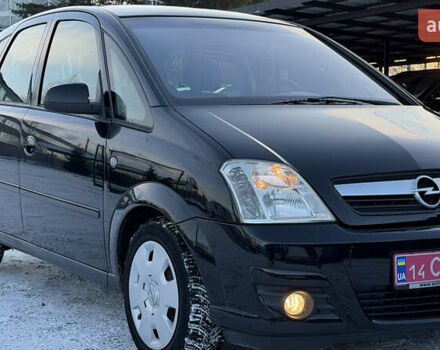 Черный Опель Мерива, объемом двигателя 1.6 л и пробегом 150 тыс. км за 5750 $, фото 11 на Automoto.ua