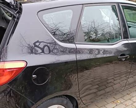 Черный Опель Мерива, объемом двигателя 1.36 л и пробегом 172 тыс. км за 7500 $, фото 10 на Automoto.ua