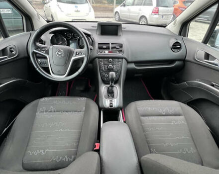 Черный Опель Мерива, объемом двигателя 1.69 л и пробегом 235 тыс. км за 7700 $, фото 8 на Automoto.ua