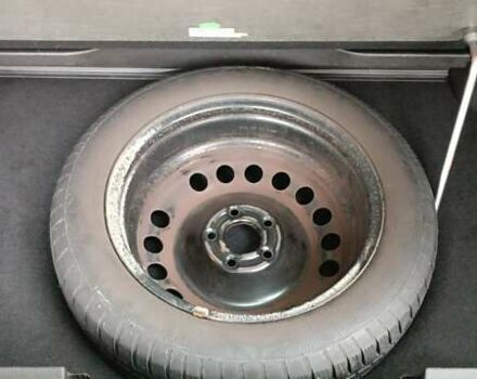 Черный Опель Мерива, объемом двигателя 1.36 л и пробегом 172 тыс. км за 7500 $, фото 6 на Automoto.ua