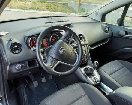 Черный Опель Мерива, объемом двигателя 1.4 л и пробегом 150 тыс. км за 7800 $, фото 5 на Automoto.ua