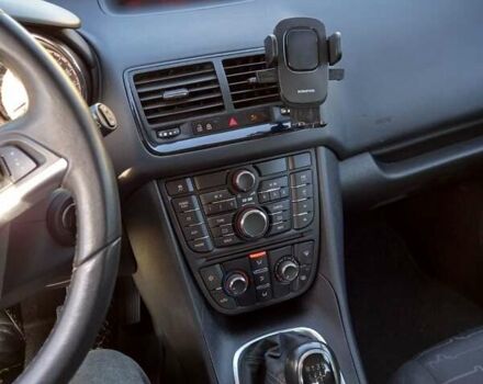 Черный Опель Мерива, объемом двигателя 1.4 л и пробегом 146 тыс. км за 7500 $, фото 5 на Automoto.ua