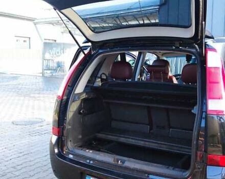 Черный Опель Мерива, объемом двигателя 1.8 л и пробегом 230 тыс. км за 5500 $, фото 2 на Automoto.ua