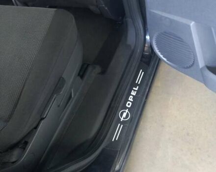 Чорний Опель Меріва, об'ємом двигуна 1.6 л та пробігом 217 тис. км за 4400 $, фото 12 на Automoto.ua