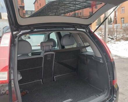 Черный Опель Мерива, объемом двигателя 1.6 л и пробегом 200 тыс. км за 4900 $, фото 6 на Automoto.ua