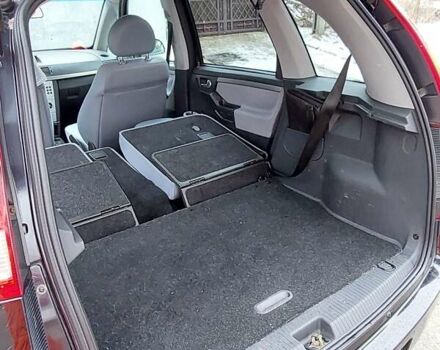 Черный Опель Мерива, объемом двигателя 1.6 л и пробегом 200 тыс. км за 4900 $, фото 3 на Automoto.ua