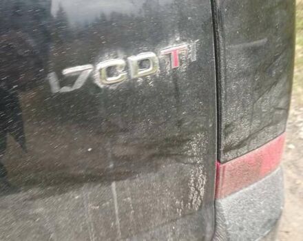 Черный Опель Мерива, объемом двигателя 1.69 л и пробегом 240 тыс. км за 2800 $, фото 8 на Automoto.ua