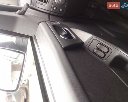 Черный Опель Мерива, объемом двигателя 1.6 л и пробегом 225 тыс. км за 4900 $, фото 6 на Automoto.ua