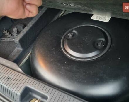 Черный Опель Мерива, объемом двигателя 1.6 л и пробегом 212 тыс. км за 4900 $, фото 18 на Automoto.ua