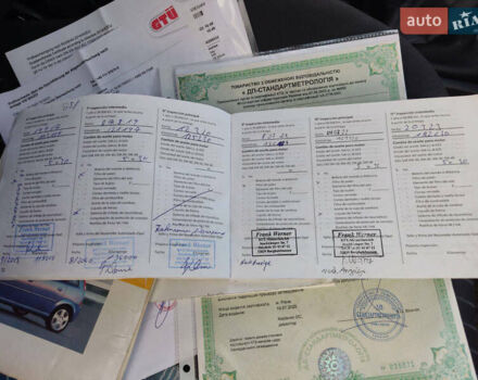 Черный Опель Мерива, объемом двигателя 1.6 л и пробегом 245 тыс. км за 5800 $, фото 21 на Automoto.ua