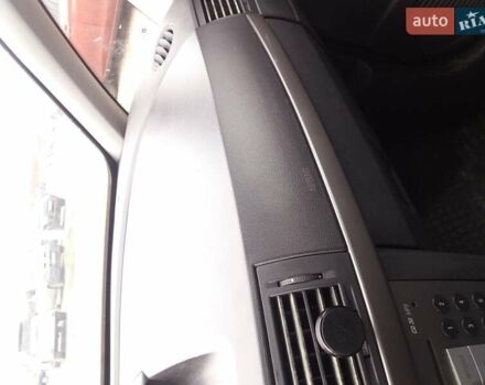 Черный Опель Мерива, объемом двигателя 1.6 л и пробегом 225 тыс. км за 4900 $, фото 4 на Automoto.ua