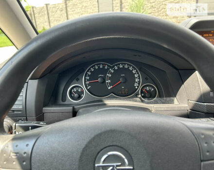 Опель Меріва 2006 у Полтаві на Automoto.ua Чорний Опель Меріва, об'ємом двигуна 1.6 л та пробігом 201 тис. км за 4999 $, фото 129 на Automoto.ua