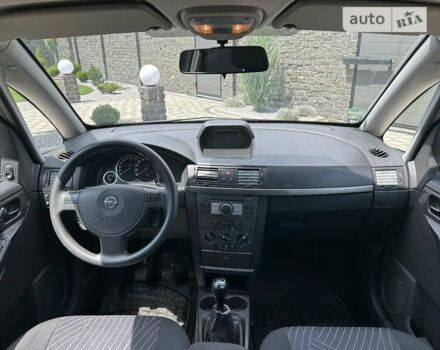 Опель Меріва 2006 у Полтаві на Automoto.ua Чорний Опель Меріва, об'ємом двигуна 1.6 л та пробігом 201 тис. км за 4999 $, фото 116 на Automoto.ua