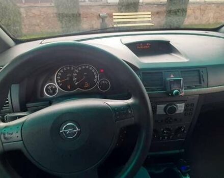 Черный Опель Мерива, объемом двигателя 1.6 л и пробегом 217 тыс. км за 4950 $, фото 18 на Automoto.ua