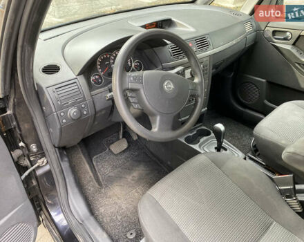 Чорний Опель Меріва, об'ємом двигуна 1.6 л та пробігом 251 тис. км за 5900 $, фото 16 на Automoto.ua