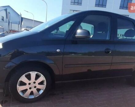 Черный Опель Мерива, объемом двигателя 1.6 л и пробегом 217 тыс. км за 4950 $, фото 4 на Automoto.ua