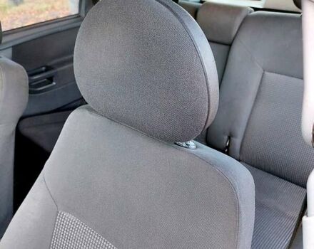 Черный Опель Мерива, объемом двигателя 1.6 л и пробегом 280 тыс. км за 4300 $, фото 36 на Automoto.ua