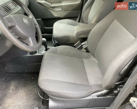 Чорний Опель Меріва, об'ємом двигуна 1.6 л та пробігом 251 тис. км за 5900 $, фото 13 на Automoto.ua