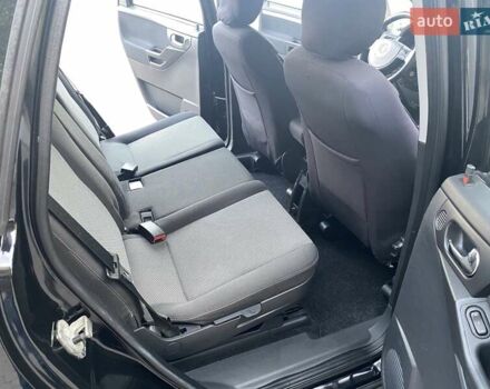 Черный Опель Мерива, объемом двигателя 1.8 л и пробегом 260 тыс. км за 5800 $, фото 24 на Automoto.ua