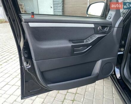 Черный Опель Мерива, объемом двигателя 1.8 л и пробегом 260 тыс. км за 5800 $, фото 20 на Automoto.ua