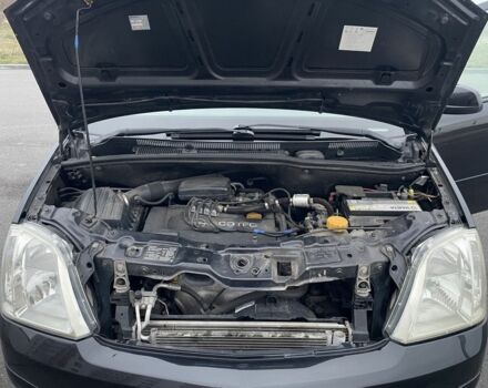 Чорний Опель Меріва, об'ємом двигуна 1.6 л та пробігом 214 тис. км за 4900 $, фото 16 на Automoto.ua