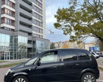 Черный Опель Мерива, объемом двигателя 1.6 л и пробегом 250 тыс. км за 4199 $, фото 10 на Automoto.ua