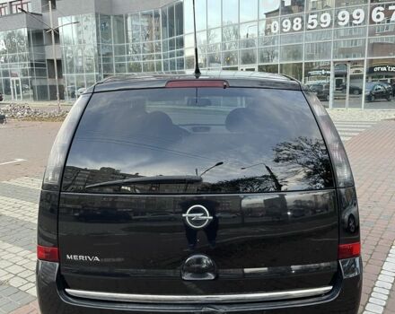 Черный Опель Мерива, объемом двигателя 1.6 л и пробегом 250 тыс. км за 4199 $, фото 7 на Automoto.ua