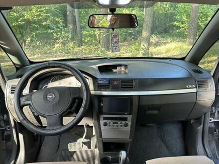 Опель Меріва 2005 у Києві на Automoto.ua Чорний Опель Меріва, об'ємом двигуна 1.6 л та пробігом 300 тис. км за 3800 $, фото 1 на Automoto.ua