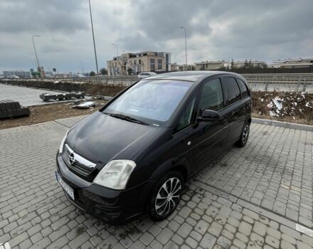 Черный Опель Мерива, объемом двигателя 1.8 л и пробегом 137 тыс. км за 4650 $, фото 1 на Automoto.ua