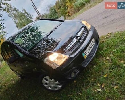 Черный Опель Мерива, объемом двигателя 1.6 л и пробегом 145 тыс. км за 2350 $, фото 1 на Automoto.ua