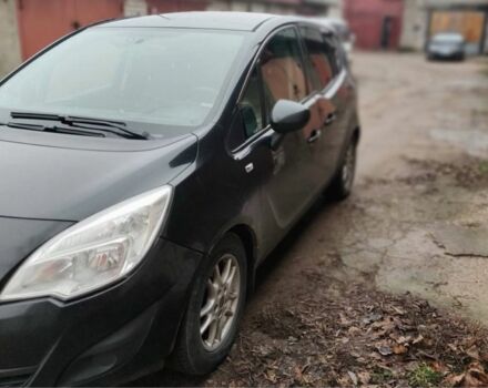 Чорний Опель Меріва, об'ємом двигуна 0 л та пробігом 3 тис. км за 5400 $, фото 1 на Automoto.ua