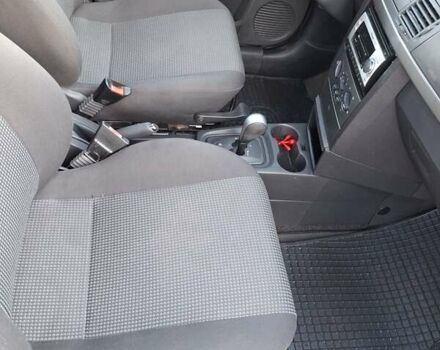 Фиолетовый Опель Мерива, объемом двигателя 1.6 л и пробегом 156 тыс. км за 5700 $, фото 9 на Automoto.ua