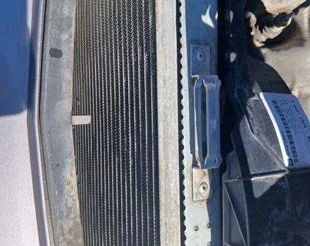 Фиолетовый Опель Мерива, объемом двигателя 1.8 л и пробегом 173 тыс. км за 4550 $, фото 7 на Automoto.ua