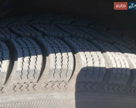 Фиолетовый Опель Мерива, объемом двигателя 1.8 л и пробегом 173 тыс. км за 4550 $, фото 10 на Automoto.ua