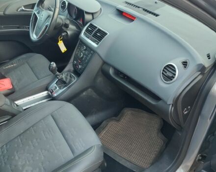 Коричневий Опель Меріва, об'ємом двигуна 1.4 л та пробігом 140 тис. км за 6406 $, фото 5 на Automoto.ua