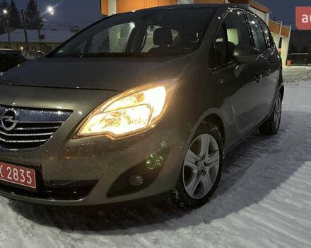 Коричневый Опель Мерива, объемом двигателя 1.4 л и пробегом 156 тыс. км за 8260 $, фото 1 на Automoto.ua