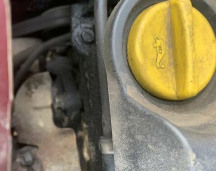 Красный Опель Мерива, объемом двигателя 1.7 л и пробегом 218 тыс. км за 3300 $, фото 10 на Automoto.ua