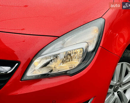 Красный Опель Мерива, объемом двигателя 1.4 л и пробегом 88 тыс. км за 9499 $, фото 2 на Automoto.ua